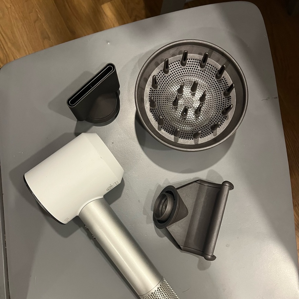 Dyson Supersonic Hairdryer